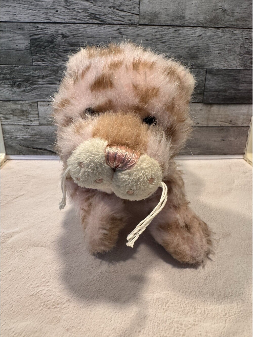 Ganz Webkinz Strawberry Cloud Leopard 8" Bean Plush Pink HM466